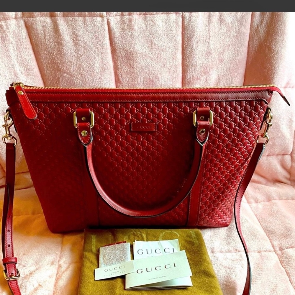 ❌SOLD❌Gucci Red Guccissima Leather shoulder bag